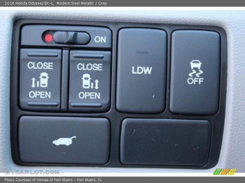 Modern Steel Metallic / Gray 2016 Honda Odyssey EX-L