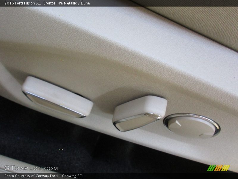 Bronze Fire Metallic / Dune 2016 Ford Fusion SE