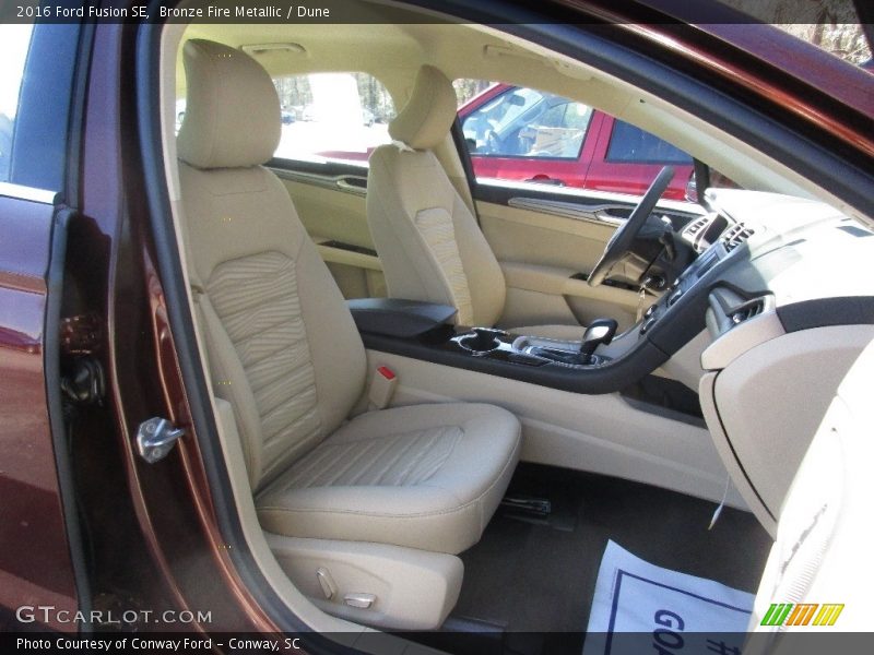 Bronze Fire Metallic / Dune 2016 Ford Fusion SE