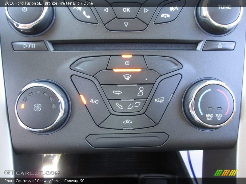Bronze Fire Metallic / Dune 2016 Ford Fusion SE