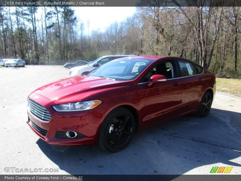 Ruby Red Metallic / Charcoal Black 2016 Ford Fusion SE