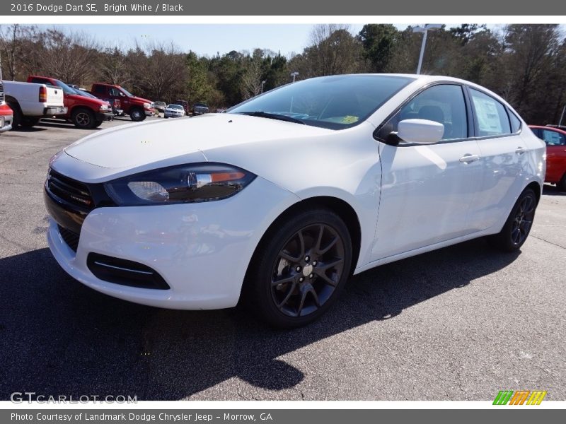 Bright White / Black 2016 Dodge Dart SE