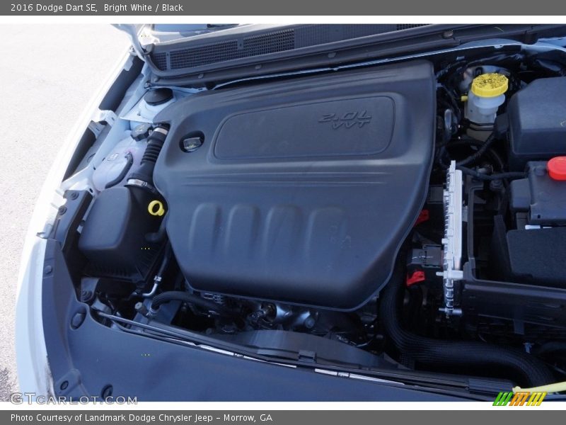 Bright White / Black 2016 Dodge Dart SE