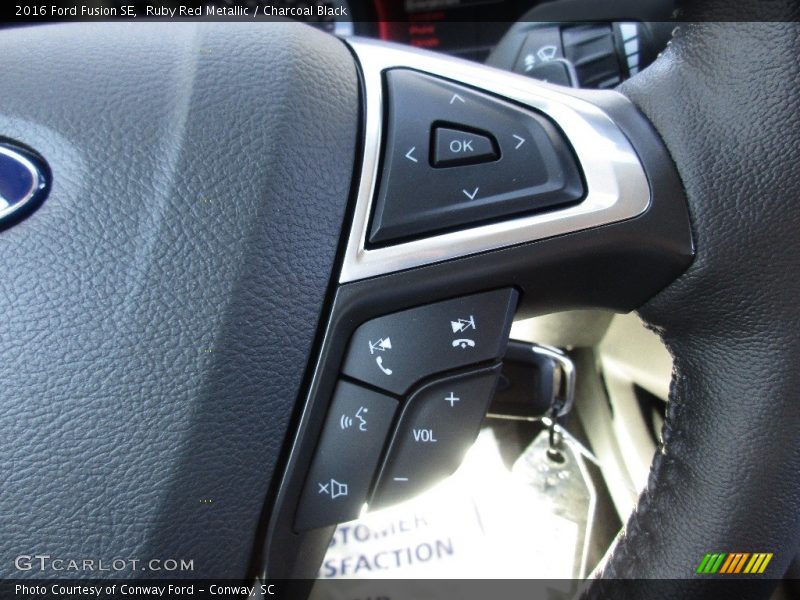 Ruby Red Metallic / Charcoal Black 2016 Ford Fusion SE