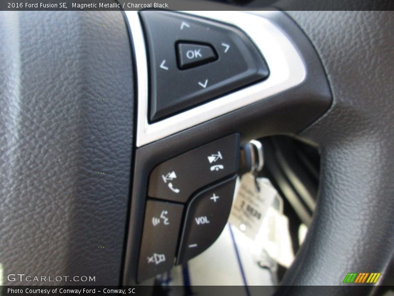 Magnetic Metallic / Charcoal Black 2016 Ford Fusion SE