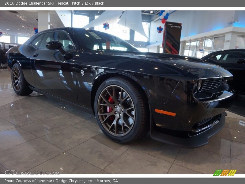 Pitch Black / Black 2016 Dodge Challenger SRT Hellcat