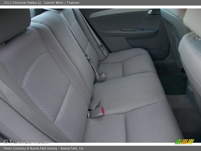Summit White / Titanium 2011 Chevrolet Malibu LS
