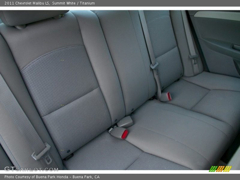 Summit White / Titanium 2011 Chevrolet Malibu LS