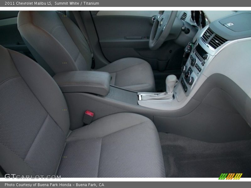 Summit White / Titanium 2011 Chevrolet Malibu LS