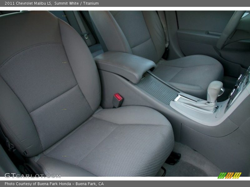 Summit White / Titanium 2011 Chevrolet Malibu LS