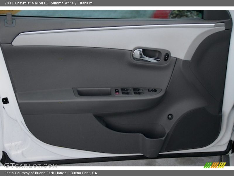 Summit White / Titanium 2011 Chevrolet Malibu LS