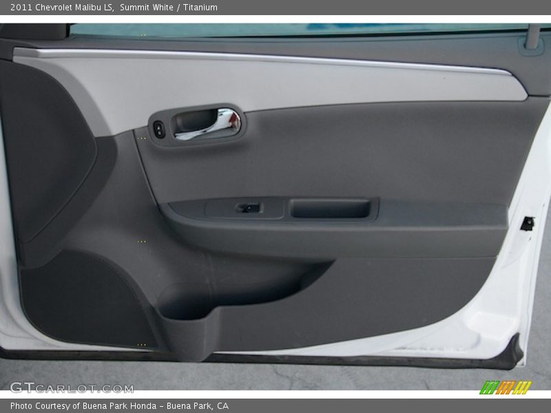 Summit White / Titanium 2011 Chevrolet Malibu LS