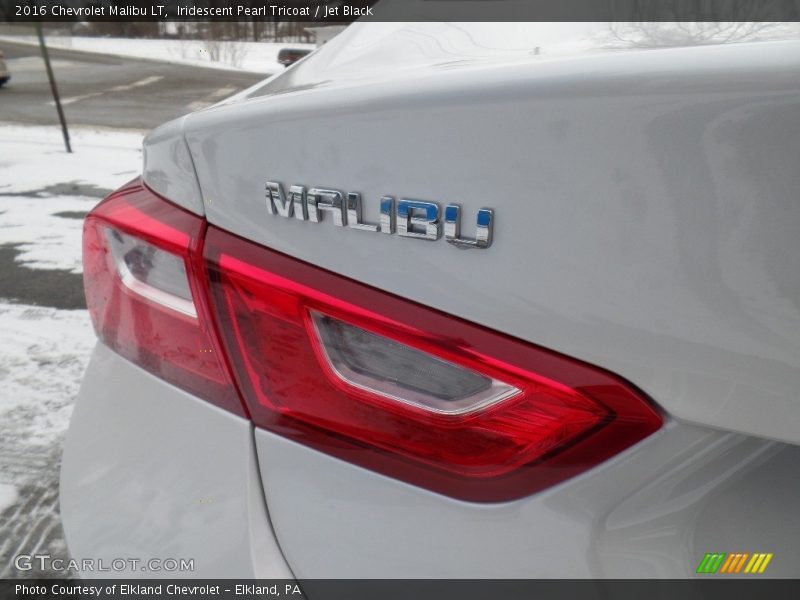 Iridescent Pearl Tricoat / Jet Black 2016 Chevrolet Malibu LT