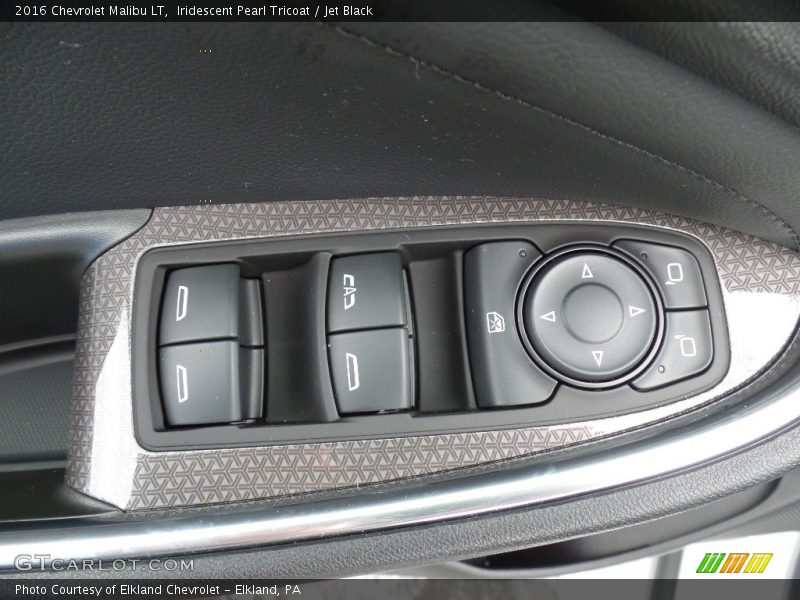 Iridescent Pearl Tricoat / Jet Black 2016 Chevrolet Malibu LT