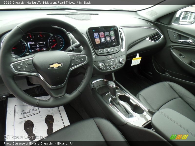 Iridescent Pearl Tricoat / Jet Black 2016 Chevrolet Malibu LT
