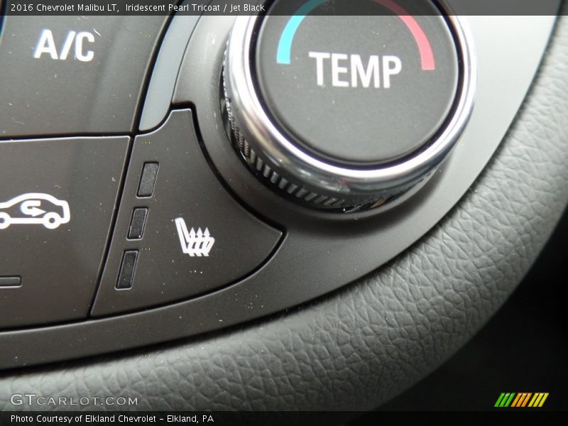 Iridescent Pearl Tricoat / Jet Black 2016 Chevrolet Malibu LT