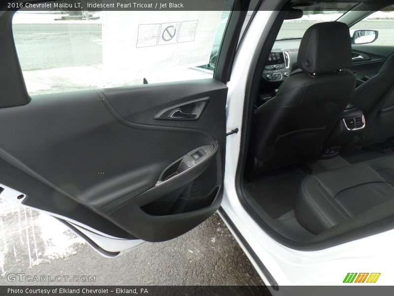 Iridescent Pearl Tricoat / Jet Black 2016 Chevrolet Malibu LT