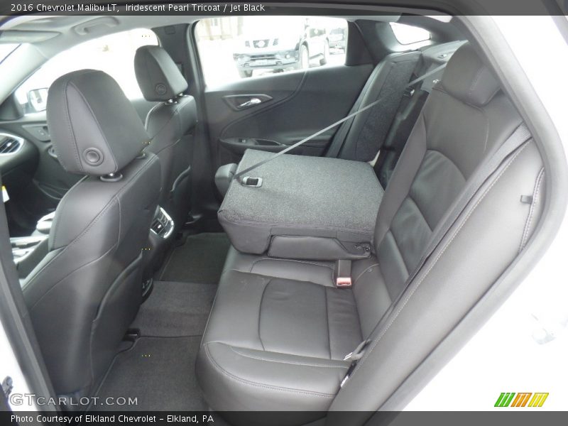 Iridescent Pearl Tricoat / Jet Black 2016 Chevrolet Malibu LT