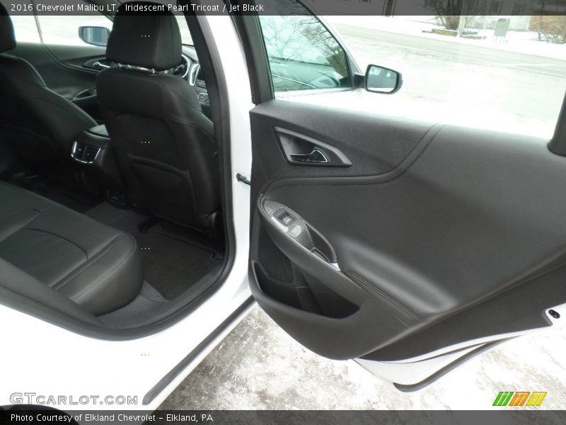 Iridescent Pearl Tricoat / Jet Black 2016 Chevrolet Malibu LT