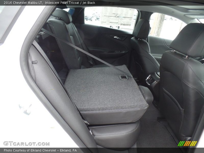 Iridescent Pearl Tricoat / Jet Black 2016 Chevrolet Malibu LT