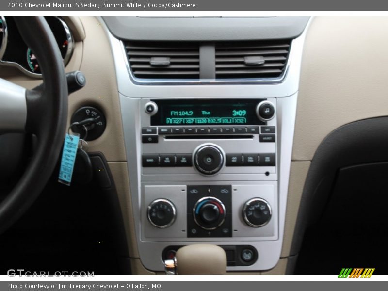 Summit White / Cocoa/Cashmere 2010 Chevrolet Malibu LS Sedan