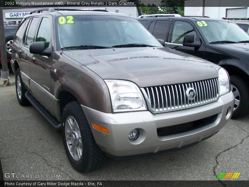 Mineral Grey Metallic / Dark Graphite 2002 Mercury Mountaineer AWD