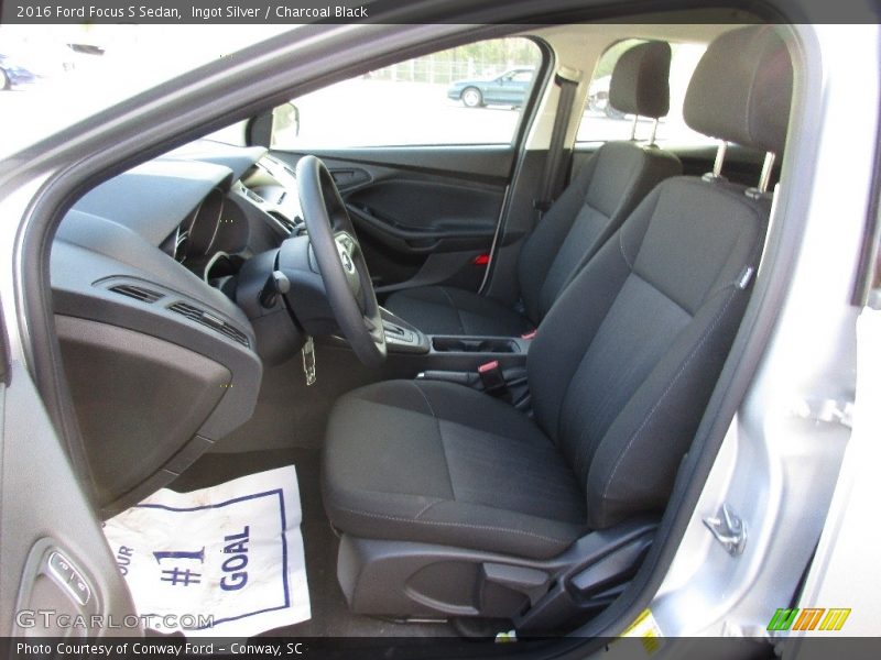 Ingot Silver / Charcoal Black 2016 Ford Focus S Sedan