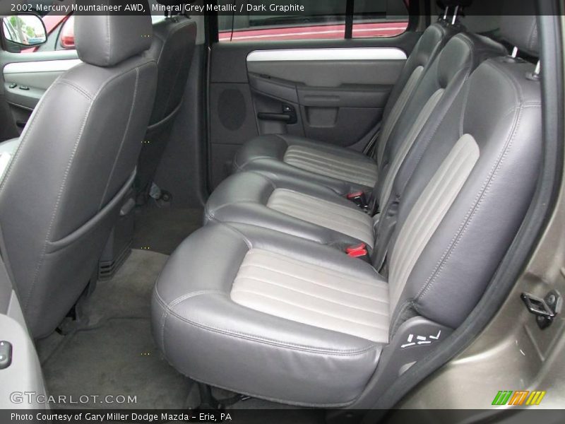 Mineral Grey Metallic / Dark Graphite 2002 Mercury Mountaineer AWD