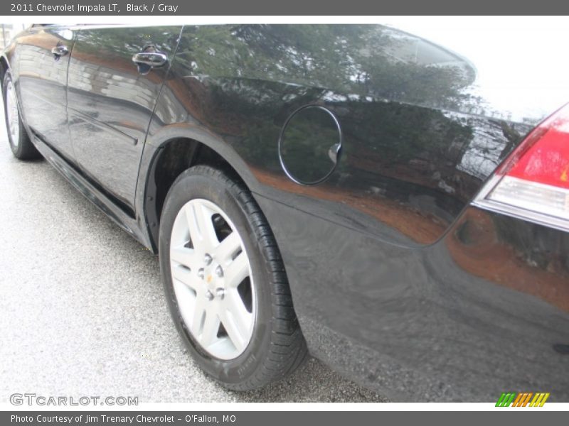 Black / Gray 2011 Chevrolet Impala LT