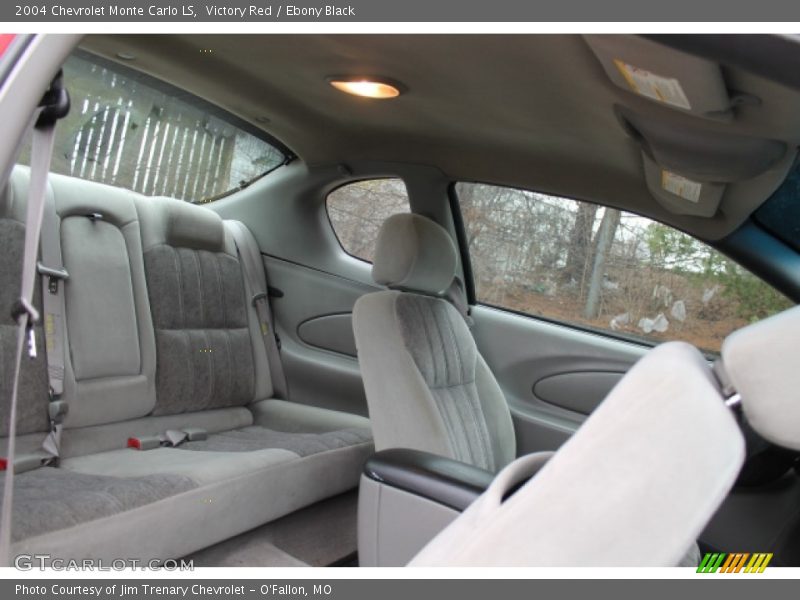 Victory Red / Ebony Black 2004 Chevrolet Monte Carlo LS