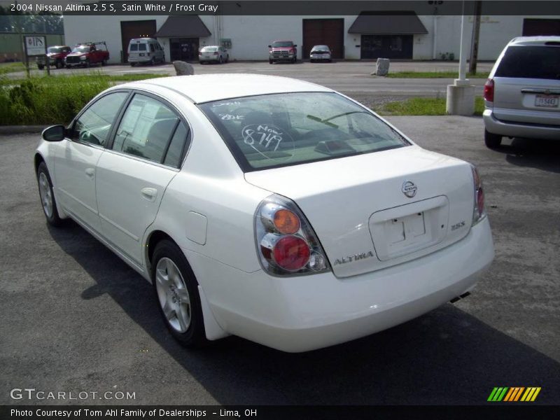 Satin White / Frost Gray 2004 Nissan Altima 2.5 S