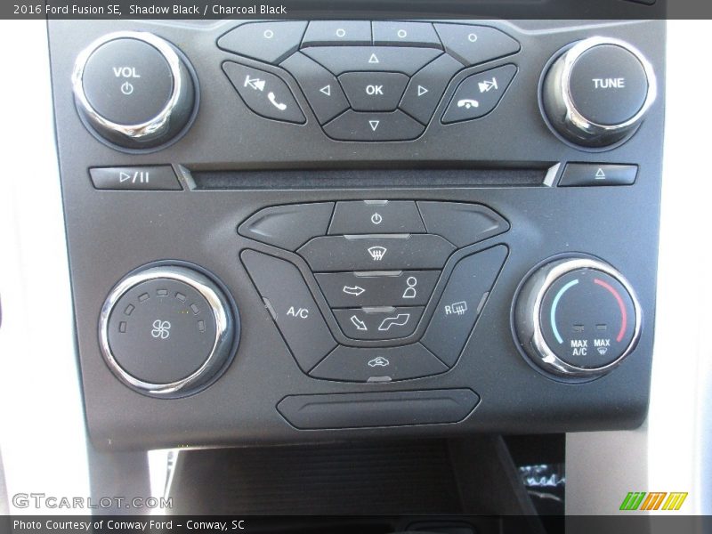 Shadow Black / Charcoal Black 2016 Ford Fusion SE