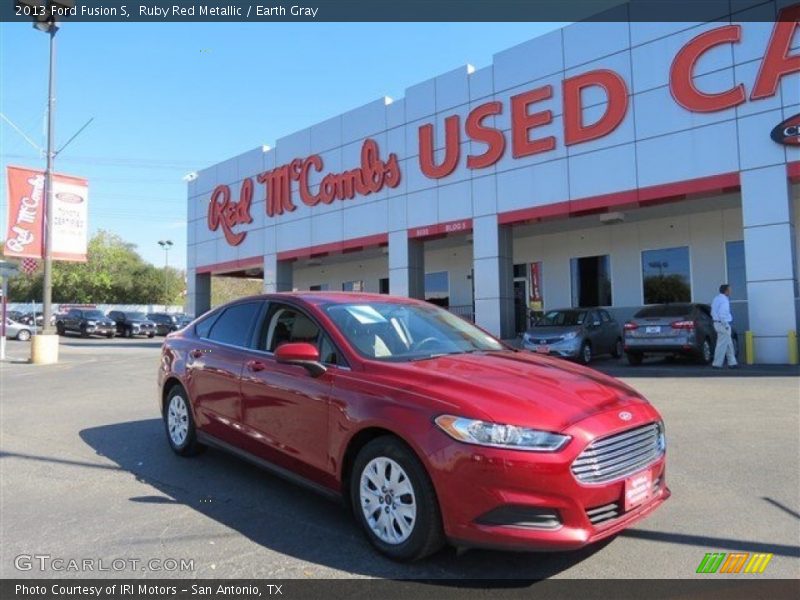 Ruby Red Metallic / Earth Gray 2013 Ford Fusion S