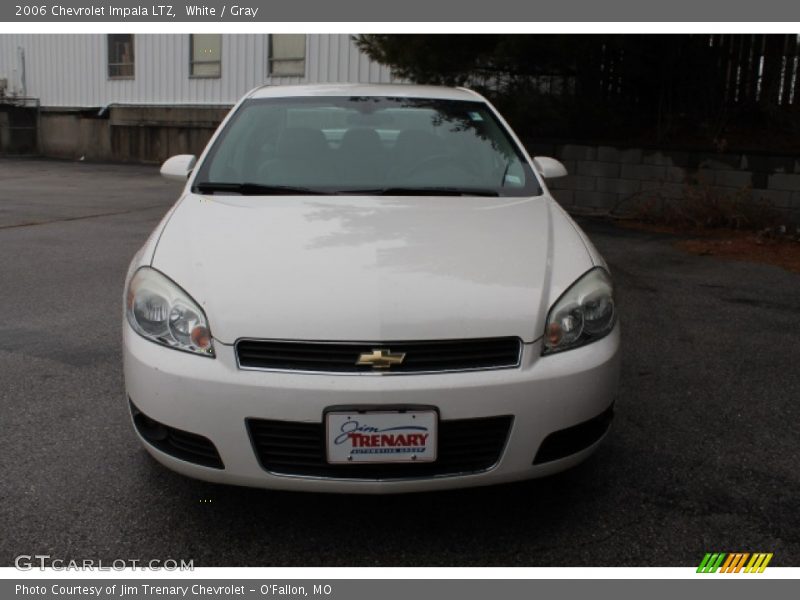 White / Gray 2006 Chevrolet Impala LTZ