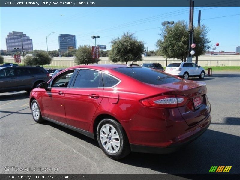 Ruby Red Metallic / Earth Gray 2013 Ford Fusion S