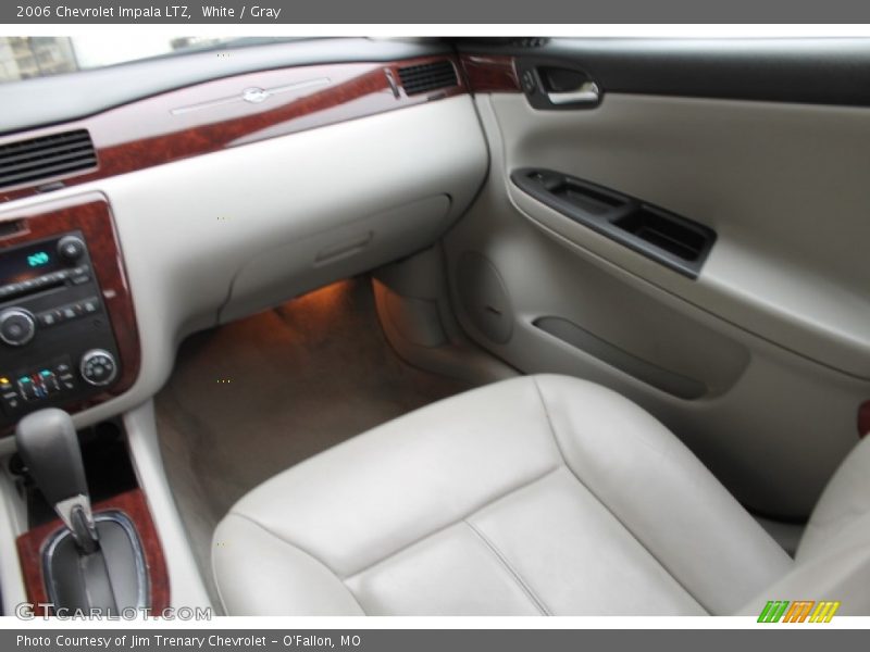 White / Gray 2006 Chevrolet Impala LTZ