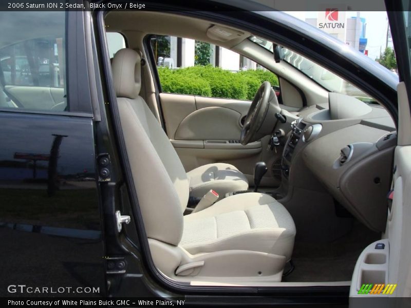Black Onyx / Beige 2006 Saturn ION 2 Sedan
