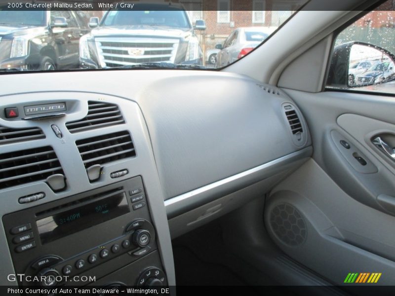 White / Gray 2005 Chevrolet Malibu Sedan
