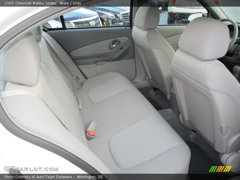 White / Gray 2005 Chevrolet Malibu Sedan