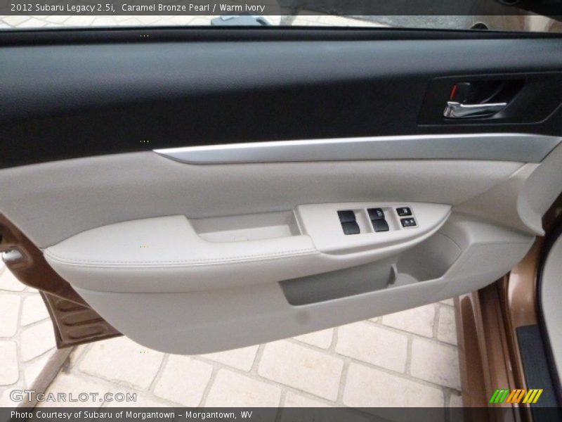 Caramel Bronze Pearl / Warm Ivory 2012 Subaru Legacy 2.5i
