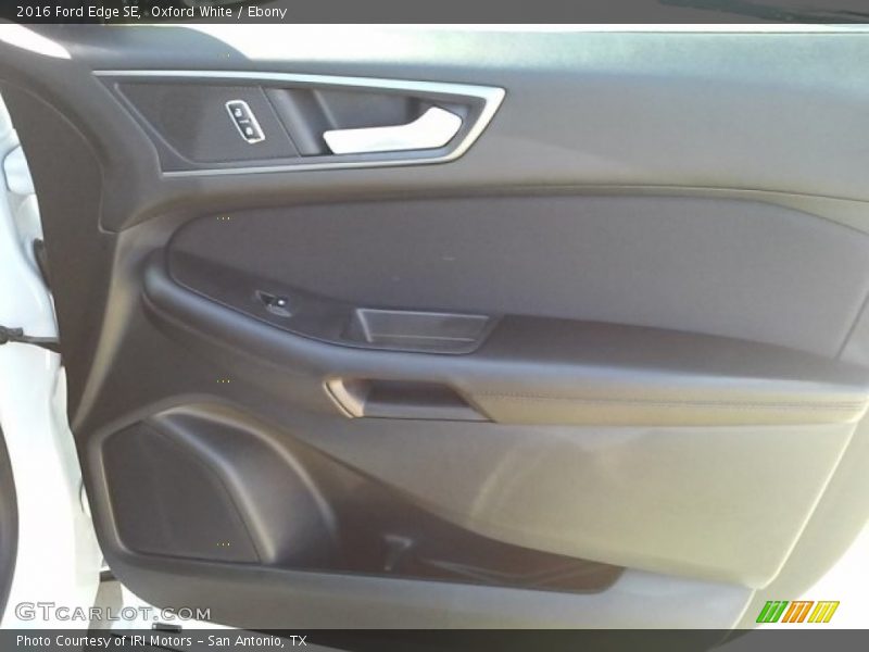 Oxford White / Ebony 2016 Ford Edge SE