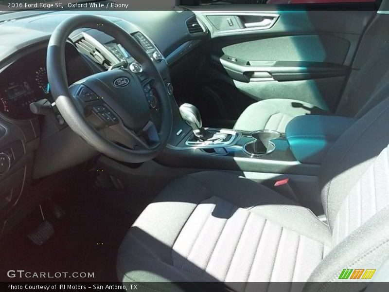 Oxford White / Ebony 2016 Ford Edge SE