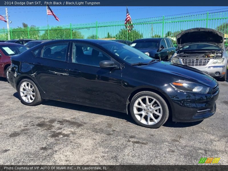 Pitch Black / Black/Light Tungsten 2014 Dodge Dart SXT