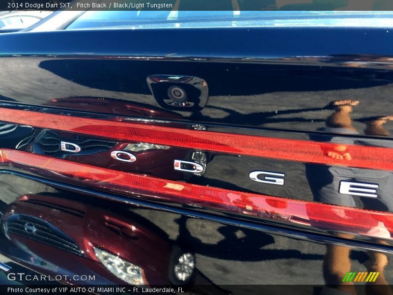 Pitch Black / Black/Light Tungsten 2014 Dodge Dart SXT