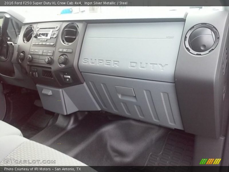 Ingot Silver Metallic / Steel 2016 Ford F250 Super Duty XL Crew Cab 4x4