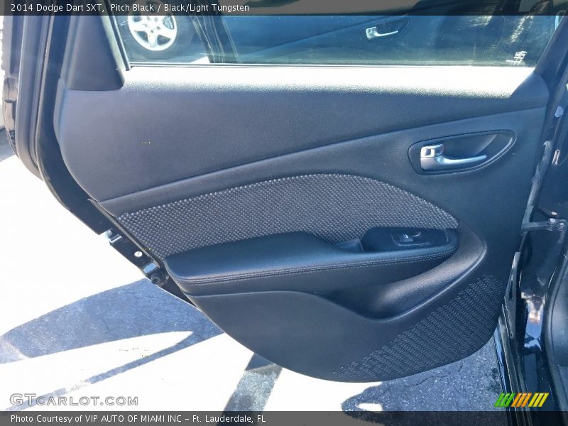 Pitch Black / Black/Light Tungsten 2014 Dodge Dart SXT