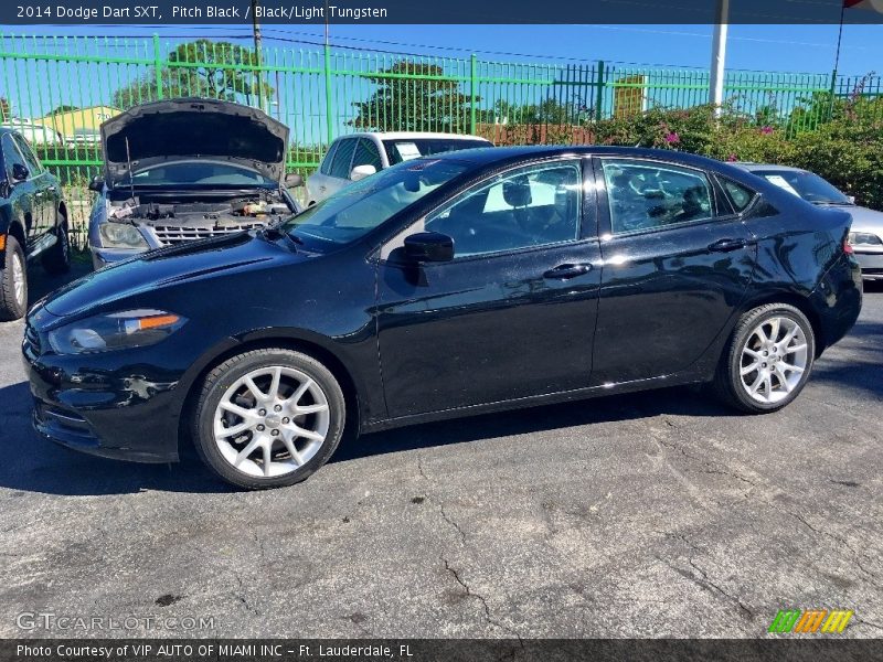Pitch Black / Black/Light Tungsten 2014 Dodge Dart SXT
