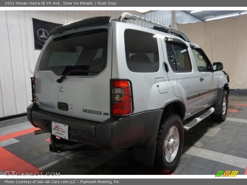 Silver Ice Metallic / Dusk Gray 2001 Nissan Xterra SE V6 4x4