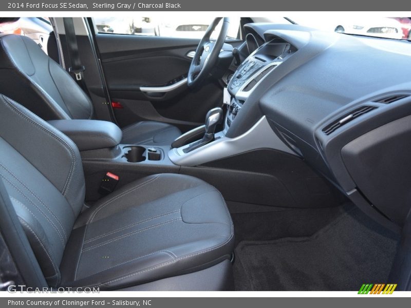 Sterling Gray / Charcoal Black 2014 Ford Focus SE Sedan