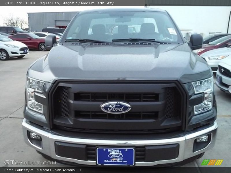 Magnetic / Medium Earth Gray 2016 Ford F150 XL Regular Cab